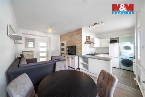 Prodej bytu 2kk, 42 m² 2