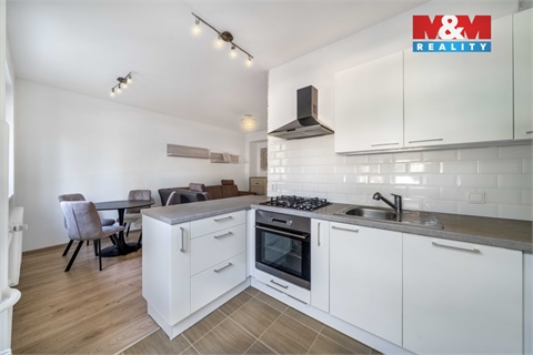 Prodej bytu 2kk, 42 m² - 0