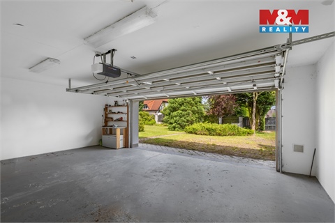 Prodej rodinného domu, 188 m² - 24