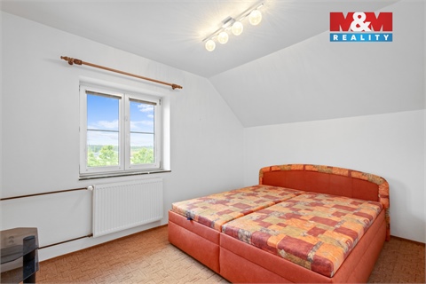 Prodej rodinného domu, 188 m² - 10