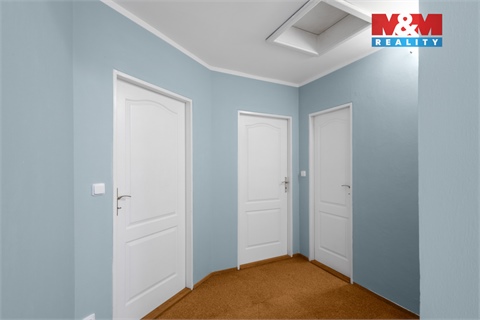 Prodej rodinného domu, 188 m² - 14