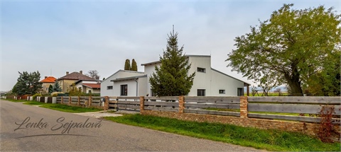 Prodej rodinného domu, 185 m² 0