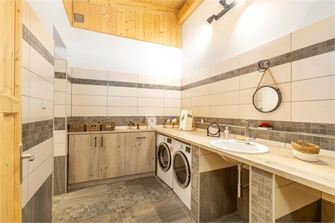 Prodej rodinného domu, 185 m² 10