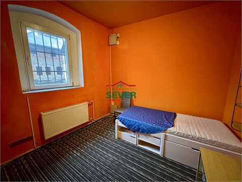 Prodej komerčního objektu, 400 m² - 12