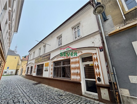 Prodej komerčního objektu, 400 m² 0