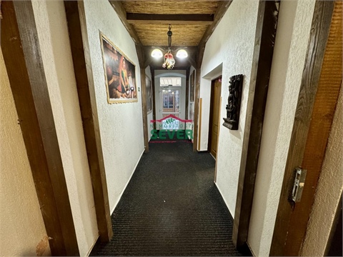 Prodej komerčního objektu, 400 m² - 2