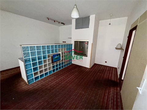 Prodej komerčního objektu, 400 m² - 16