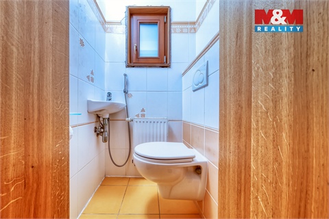 Pronájem bytu 3+1, 122 m² 12