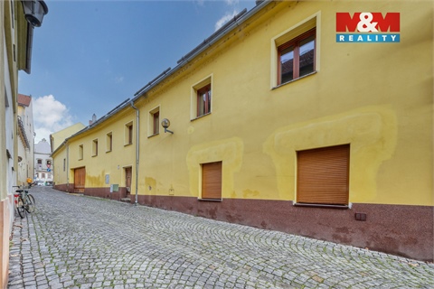 Pronájem bytu 3+1, 122 m² 18