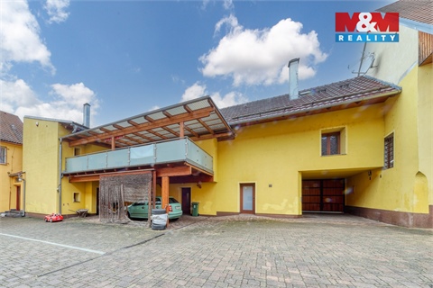 Pronájem bytu 3+1, 122 m² 14