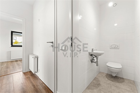 Prodej domu, 136 m² 10