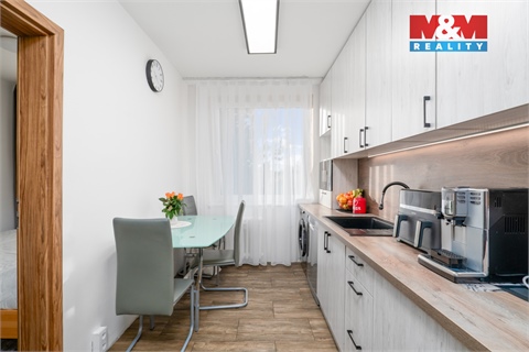 Prodej bytu 4+1, 89 m² 10