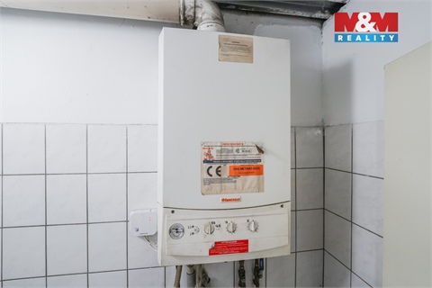 Pronájem skladu / haly, 89 m² - 4