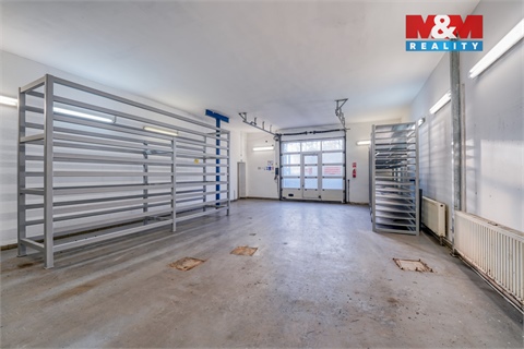 Pronájem skladu / haly, 89 m² - 0
