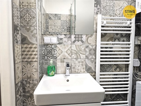 Pronájem bytu 1+1, 52 m² - 2