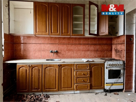 Prodej komerčního objektu, 490 m² 10