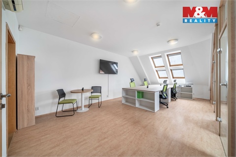 Pronájem kanceláře, 73 m² - 4