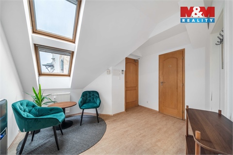 Pronájem kanceláře, 73 m² 8