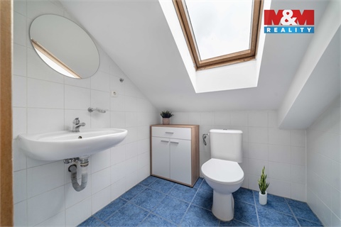 Pronájem kanceláře, 73 m² 12