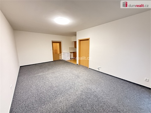 Pronájem bytu 2kk, 70 m² - 2