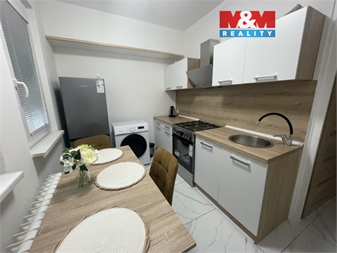 Prodej bytu 1+1, 36 m² 0