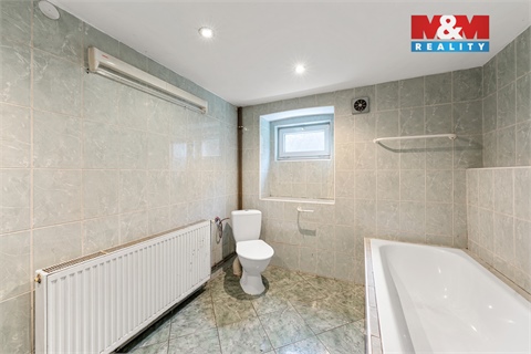 Prodej rodinného domu, 202 m² 10