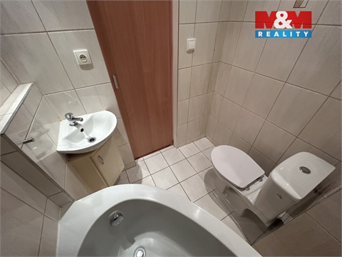 Pronájem bytu 1+1, 37 m² - 6