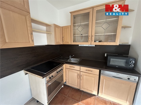 Pronájem bytu 1+1, 37 m² - 0