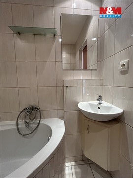 Pronájem bytu 1+1, 37 m² 10