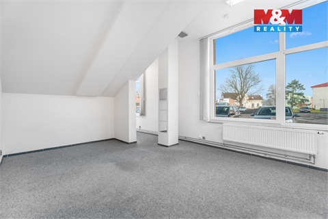 Pronájem kanceláře, 33 m² - 0