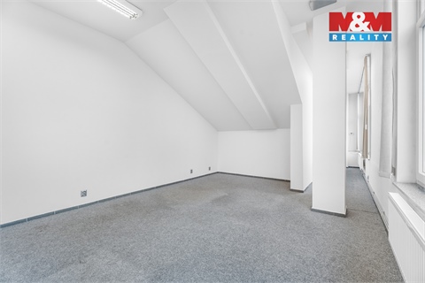 Pronájem kanceláře, 33 m² 2