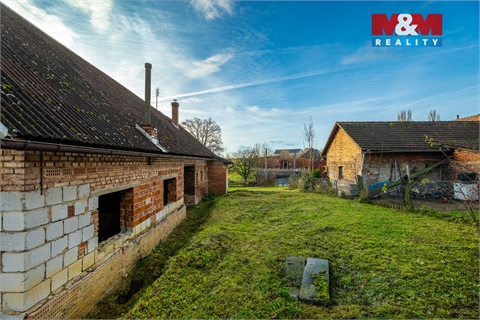 Prodej rodinného domu, 318 m² - 12