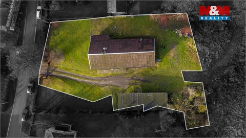 Prodej rodinného domu, 318 m² 2