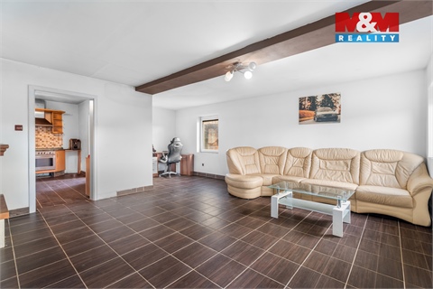 Prodej rodinného domu, 318 m² - 2