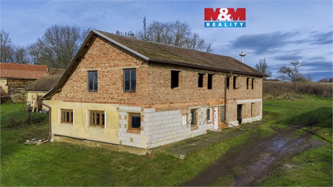 Prodej rodinného domu, 318 m² 0