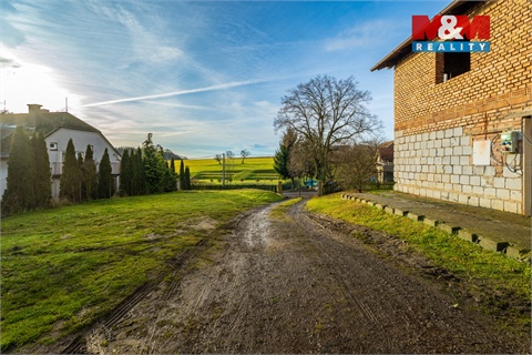 Prodej rodinného domu, 318 m² - 14