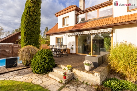 Prodej rodinného domu, 300 m² - 0