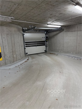 Pronájem parkovacího místa, 20 m² 0