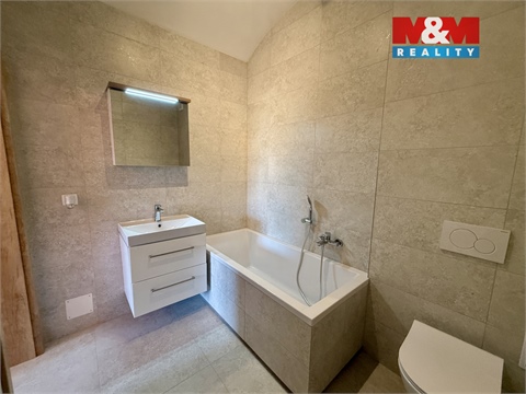 Pronájem bytu 1kk, 37 m² 6