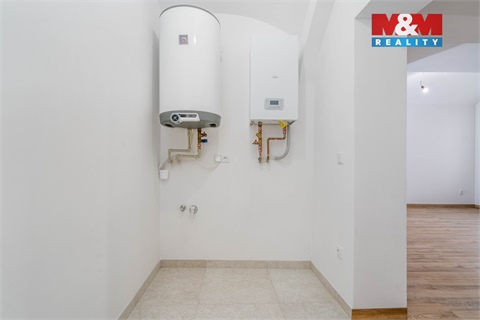 Pronájem bytu 1kk, 37 m² - 6