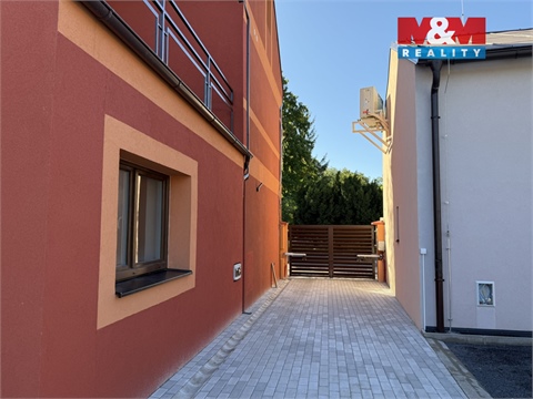 Pronájem kanceláře, 43 m² - 12