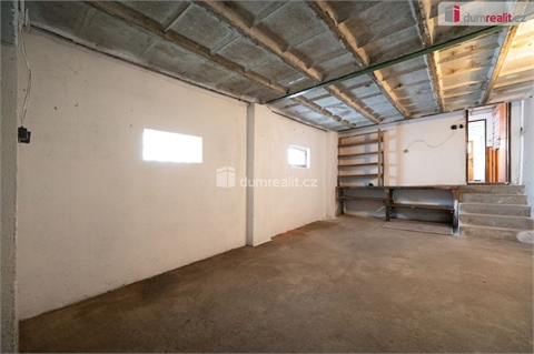 Prodej rodinného domu, 486 m² - 22