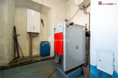 Prodej rodinného domu, 486 m² 6