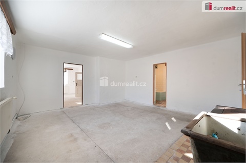 Prodej rodinného domu, 486 m² - 12