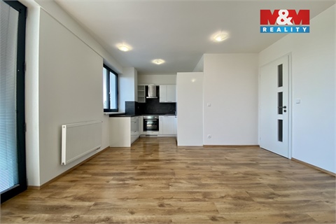 Pronájem bytu 2kk, 56 m² - 2