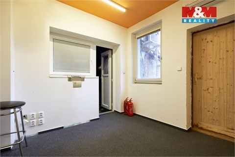 Pronájem obchodních prostor, 205 m² 12