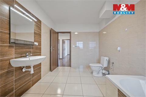 Prodej rodinného domu, 138 m² - 10