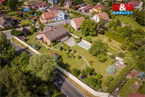 Prodej rodinného domu, 300 m² - 18