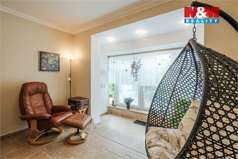 Prodej rodinného domu, 300 m² - 8