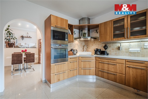 Prodej rodinného domu, 300 m² - 4